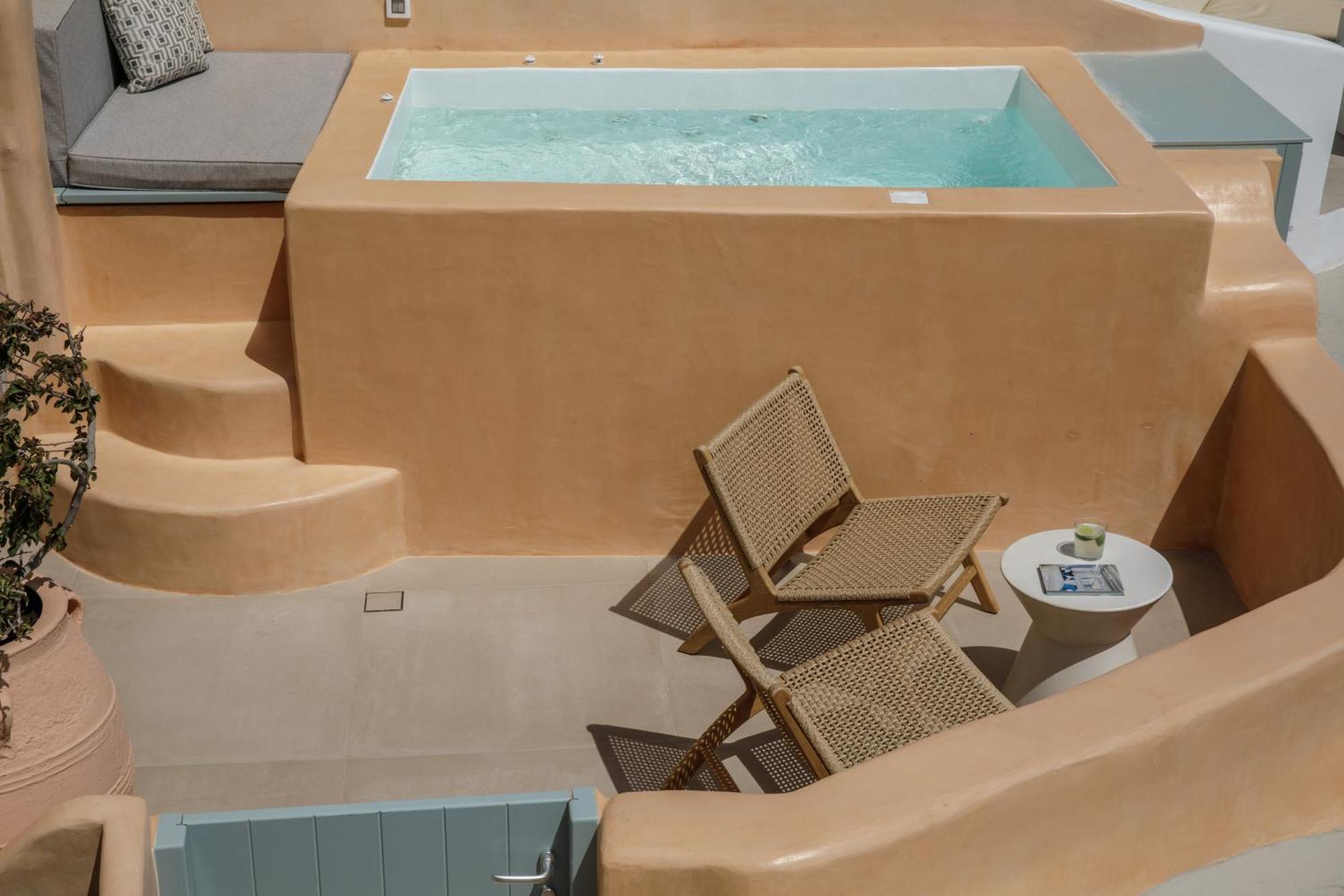 Annouso Villa With Hot Tub By Caldera Houses Oia Eksteriør billede